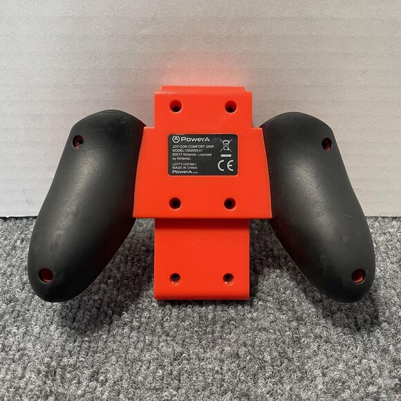 PowerA Joy-Con Comfort Grip Nintendo Switch Super Mario Odyssey Red 1502659-01 - Picture 5 of 7